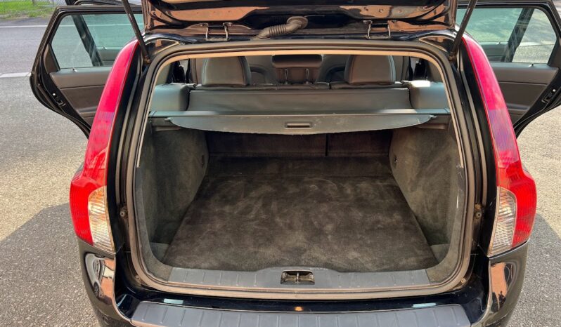 Volvo V50 Se Lux Edition Drive S/S, Manual, 5-Door, 1.6-Litre Diesel, 114 BHP full