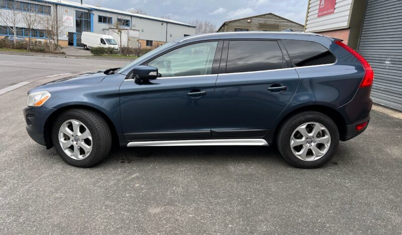 Volvo Xc60 Se Lux Awd D5, Automatic, 2.4-Litre Diesel, 202 BHP full