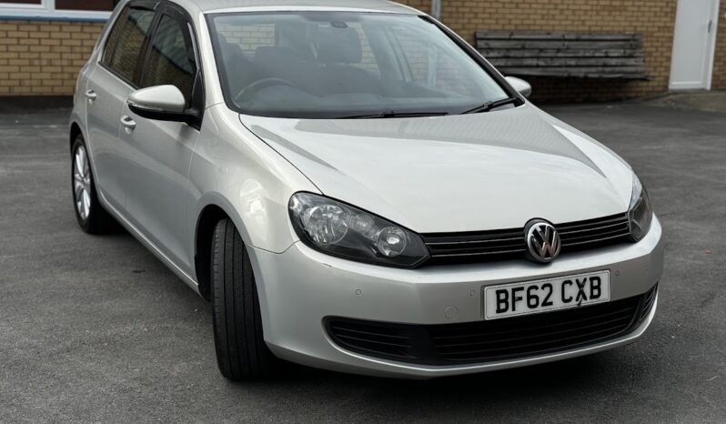 Volkswagen Golf Match Tsi full