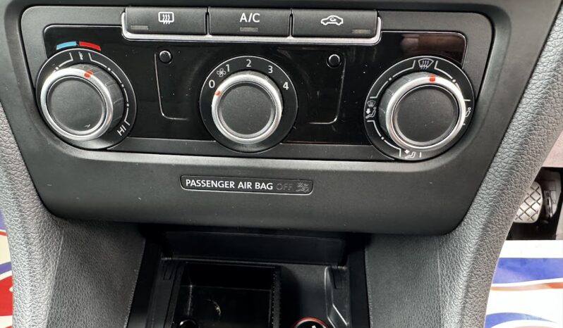 Volkswagen Golf Match Tsi full