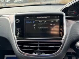 Peugeot 2008 Active full