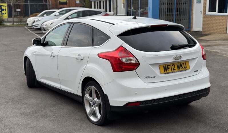 Ford Focus 1.6 TDCi Titanium X Euro 5 (s/s) 5dr full