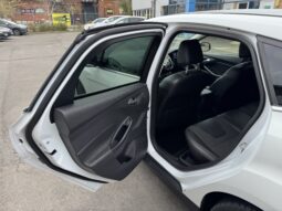 Ford Focus 1.6 TDCi Titanium X Euro 5 (s/s) 5dr full