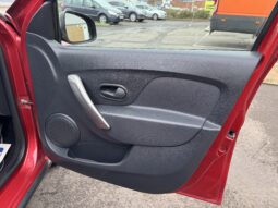 Dacia Sandero Stepway 0.9 TCe Laureate Euro 6 (s/s) 5dr full