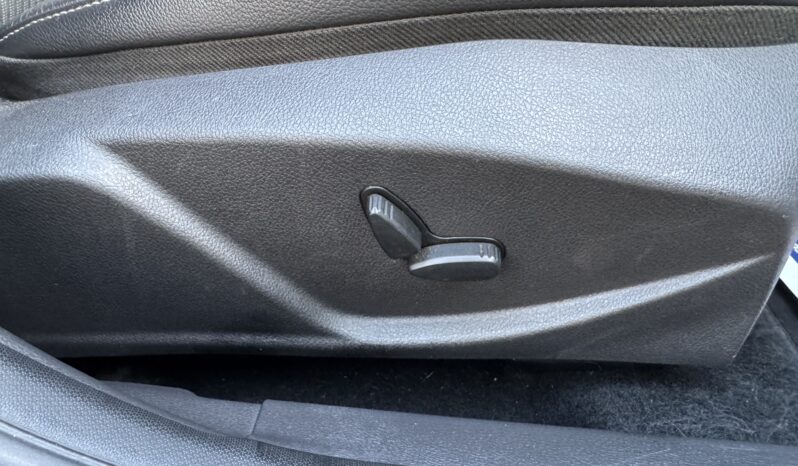 Ford Focus 1.6 TDCi Titanium X Euro 5 (s/s) 5dr full