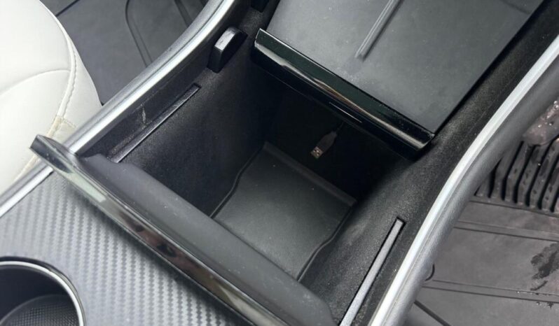Tesla Model 3 (Dual Motor) Long Range Auto 4WDE 4dr full