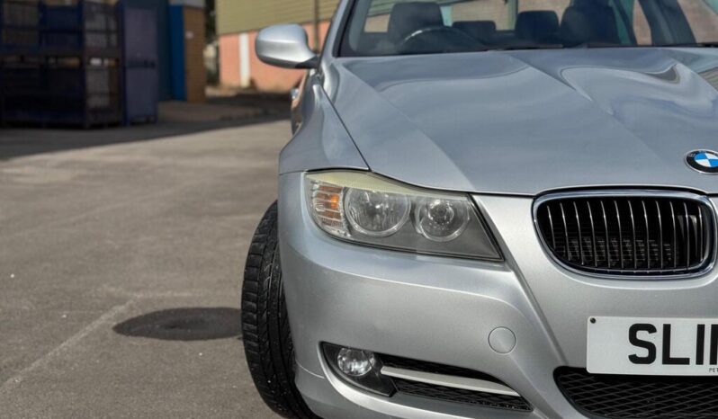 BMW 3 Series 2.0 318i Exclusive Edition Euro 5 4dr full
